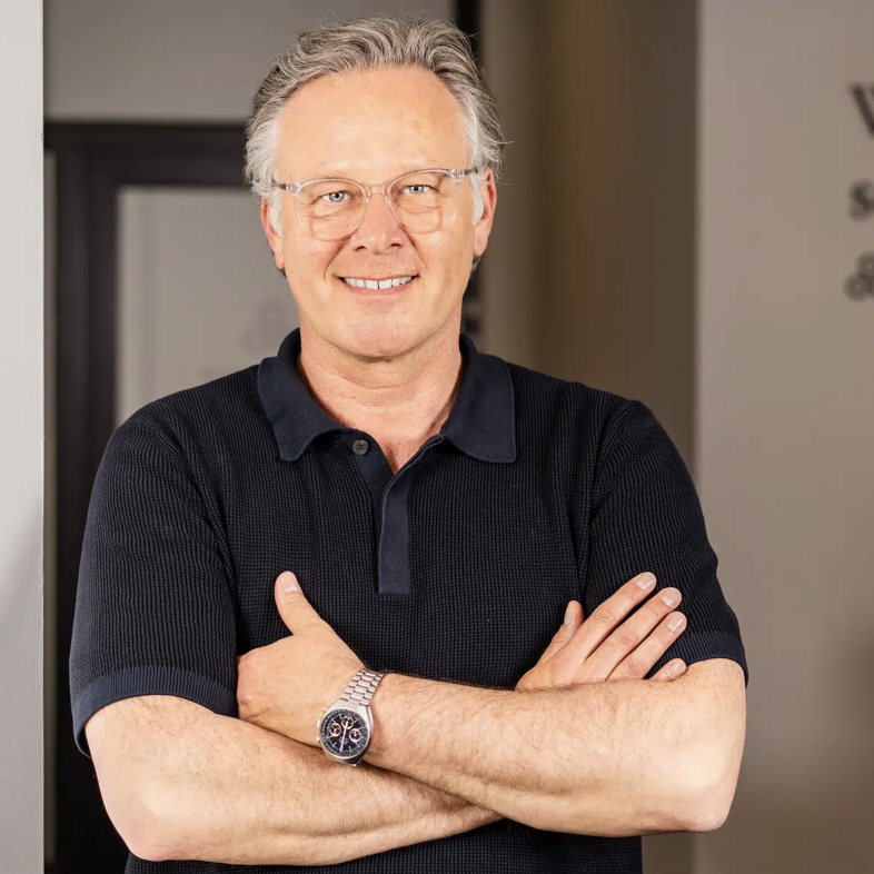 Anfang.team Experte Werner Ackerman für Hotelvertrieb in Deutschland